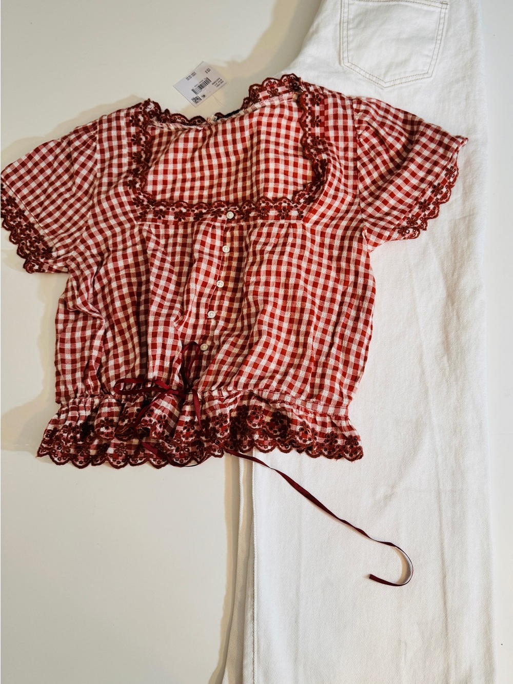 NEW Red Gingham Eyelet Smocked Crop Top WHITE FOX loose, wide leg cream jeans! - Picture 3 of 3